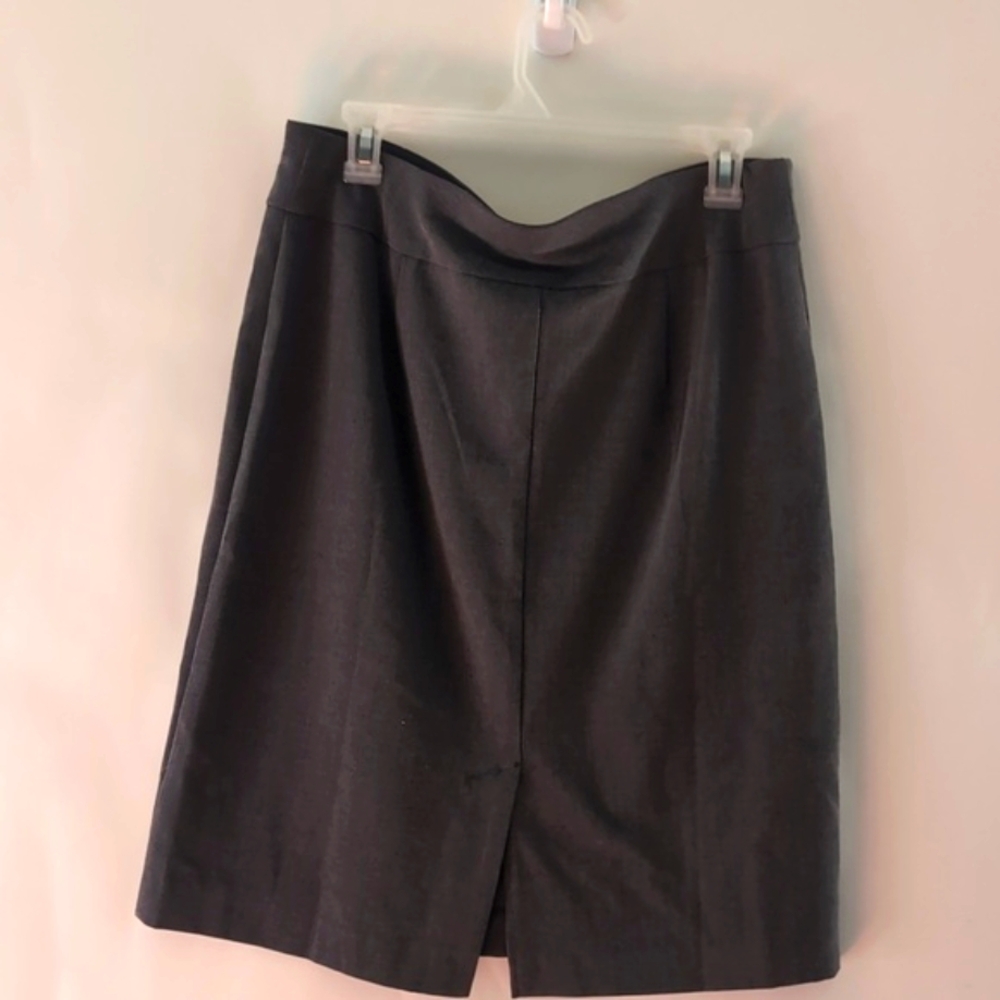 Alex & Olivia Elegant Gray Women's Skirt Size 10 - Picture 5 of 9